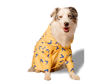 Cargar imagen en el visor de la galería, Impermeable doble faz Pollito para perros - Selvaggiopets